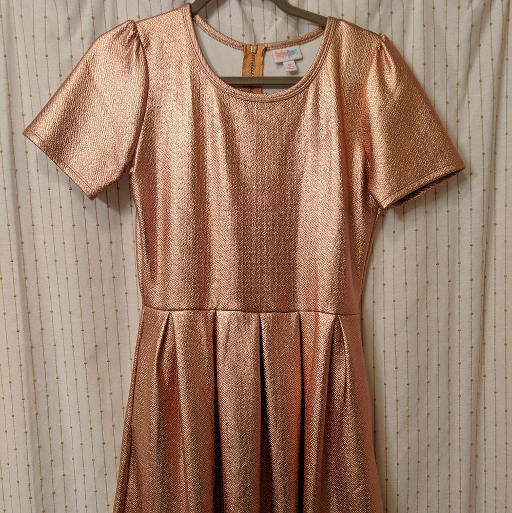 Elegant Rose Gold Amelia